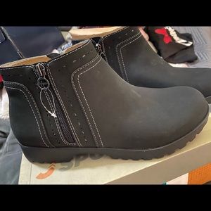 Jambu J Sport booties. Never worn.  Black w/white stitching. Easy zip-up style.